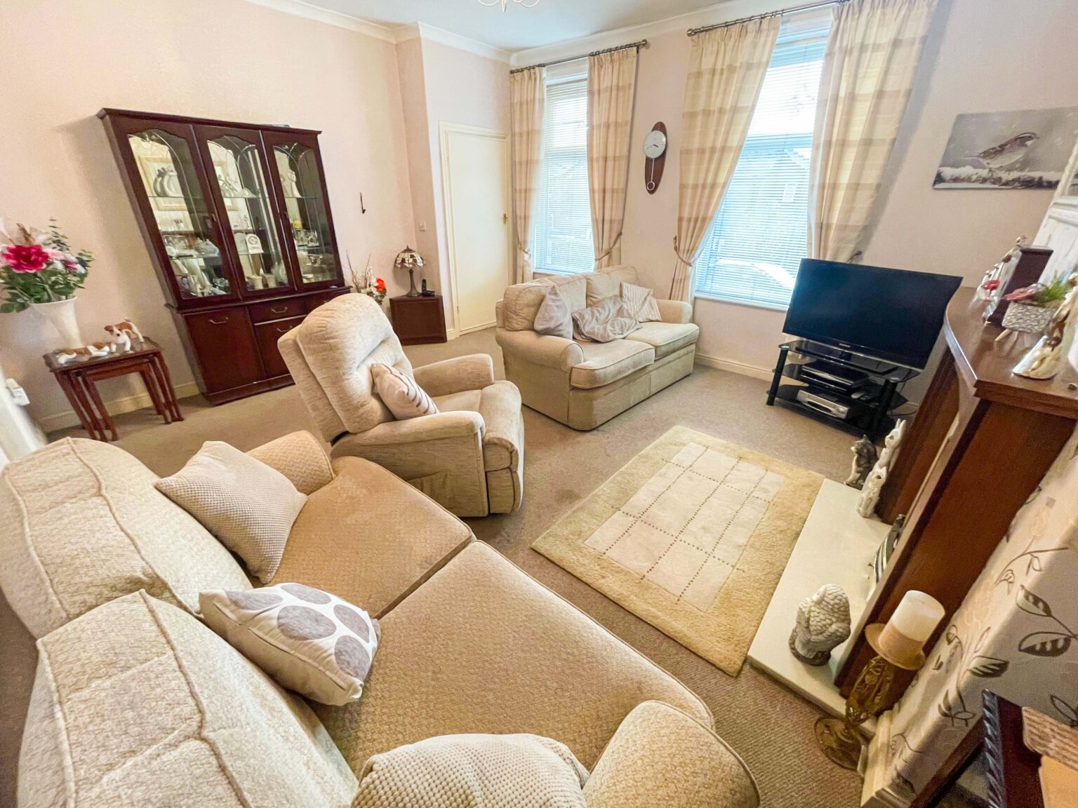 Crabtree Avenue, Edgeside, Waterfoot Coppenwall Estate Agents