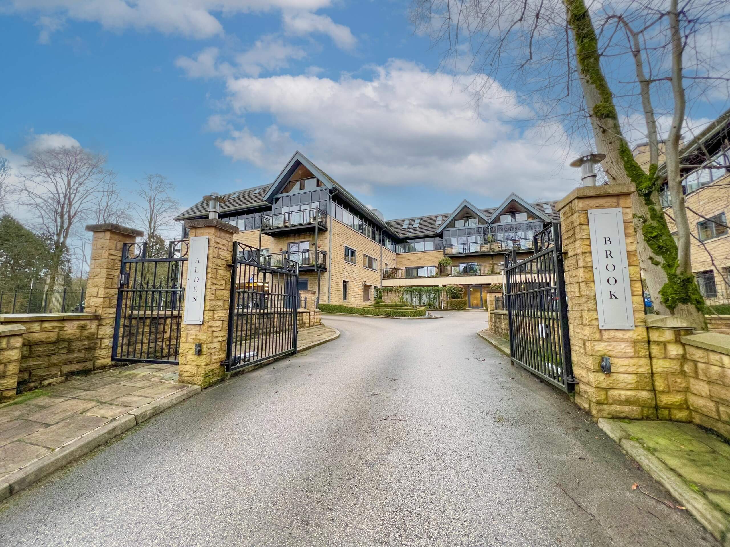 Aldenbrook, Sunny Bank Road, Helmshore, Rossendale Coppenwall Estate