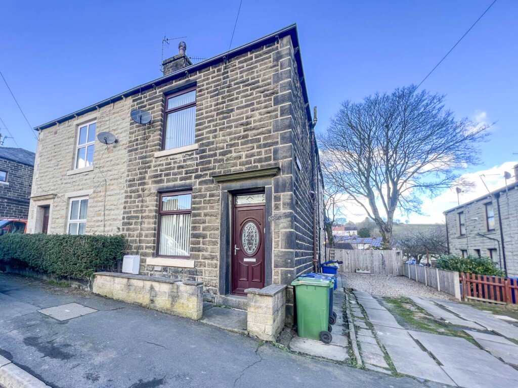 15 Booth Road, Stacksteads, Rossendale