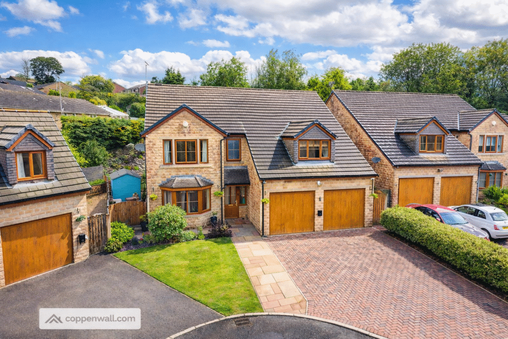 Lynns Court, Weir, Rossendale