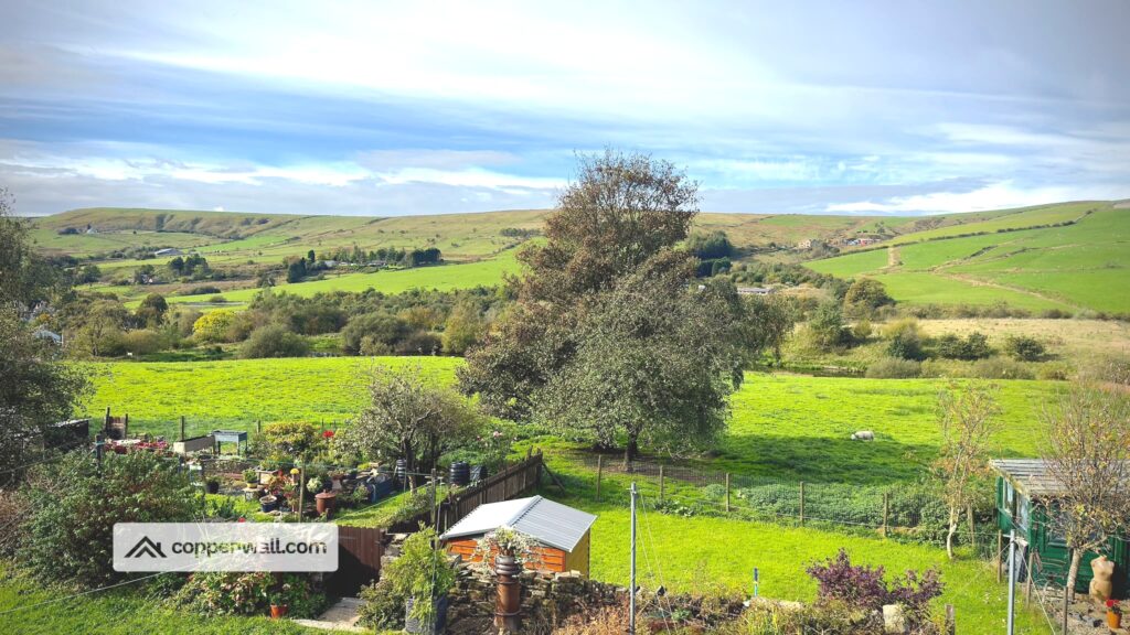 Burnley Road, Loveclough, Rossendale — photo 2