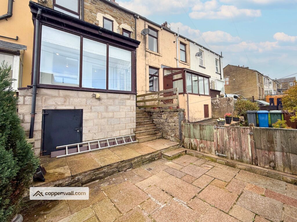 Burnley Road, Bacup, Rossendale — photo 18