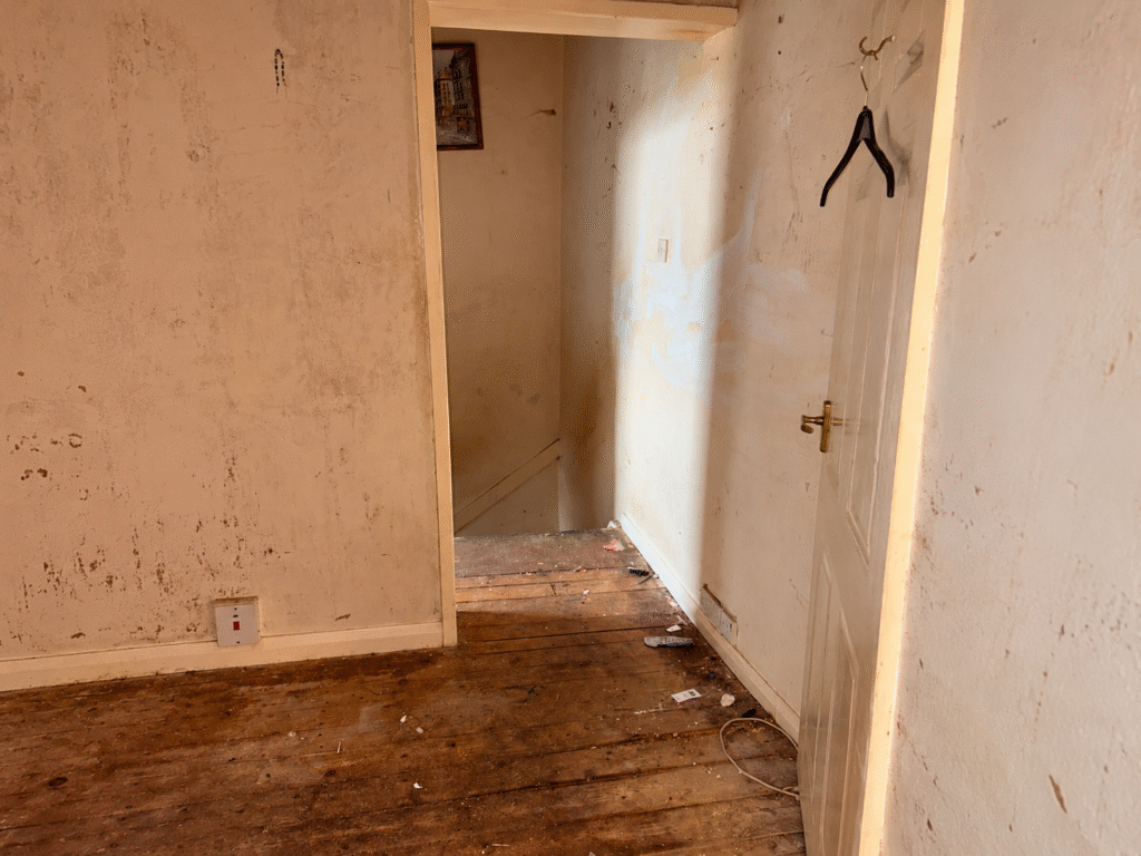 Wright Street, Weir, Bacup, Rossendale – CASH BUYERS ONLY — photo 6