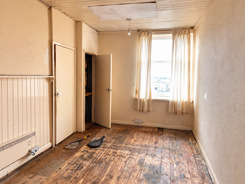 Wright Street, Weir, Bacup, Rossendale – CASH BUYERS ONLY — photo 5